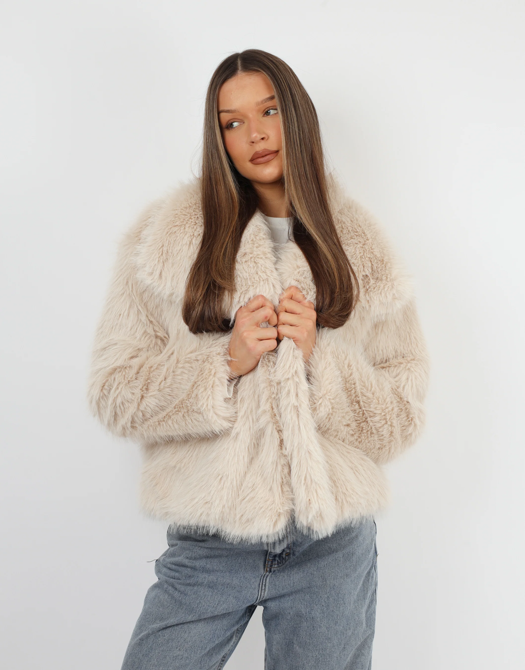 Arabella Oversized Collar Premium Faux Fur Coat in Beige - Image 2