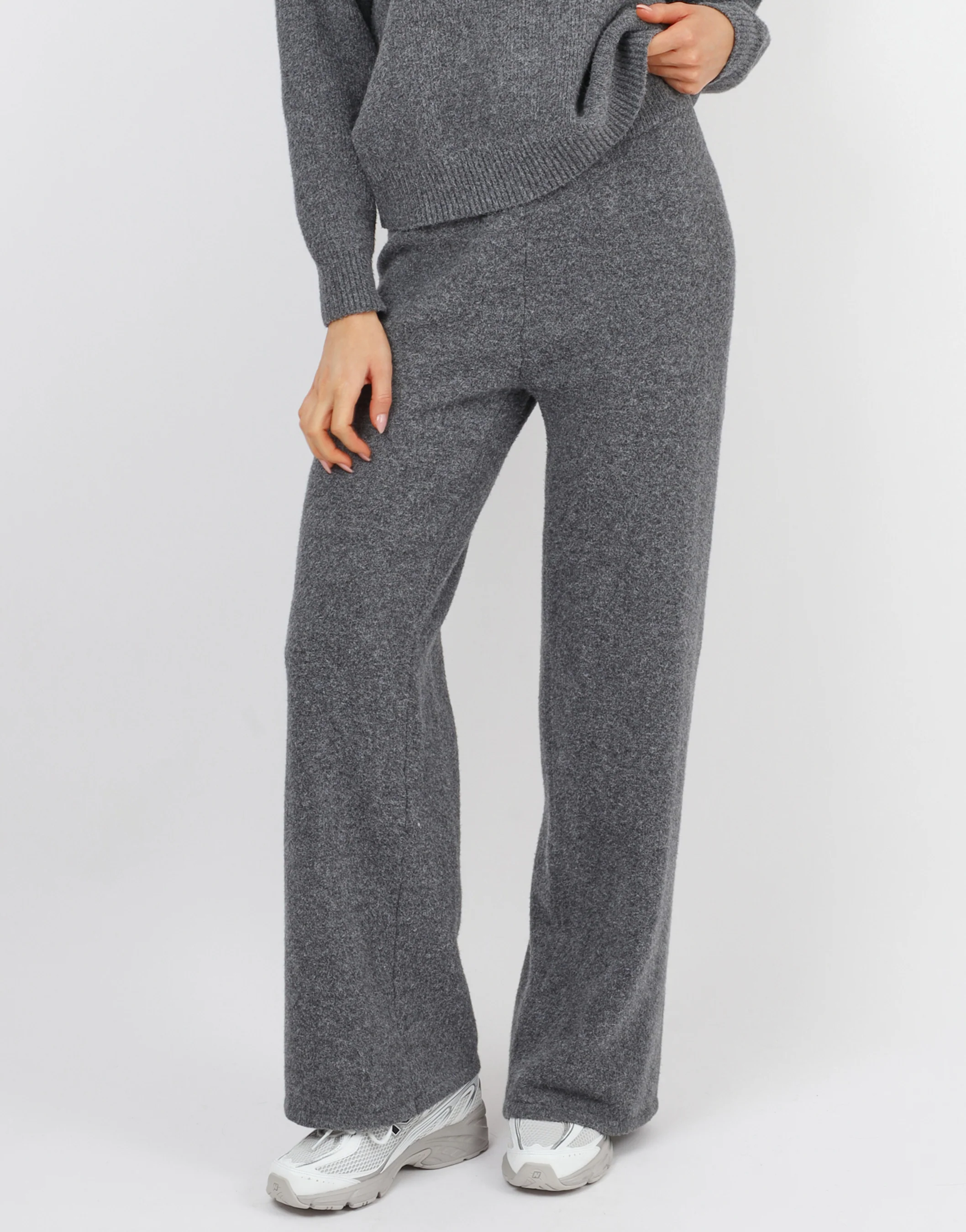 Eve Simmi studios soft touch wide leg trousers in dark grey - Image 2
