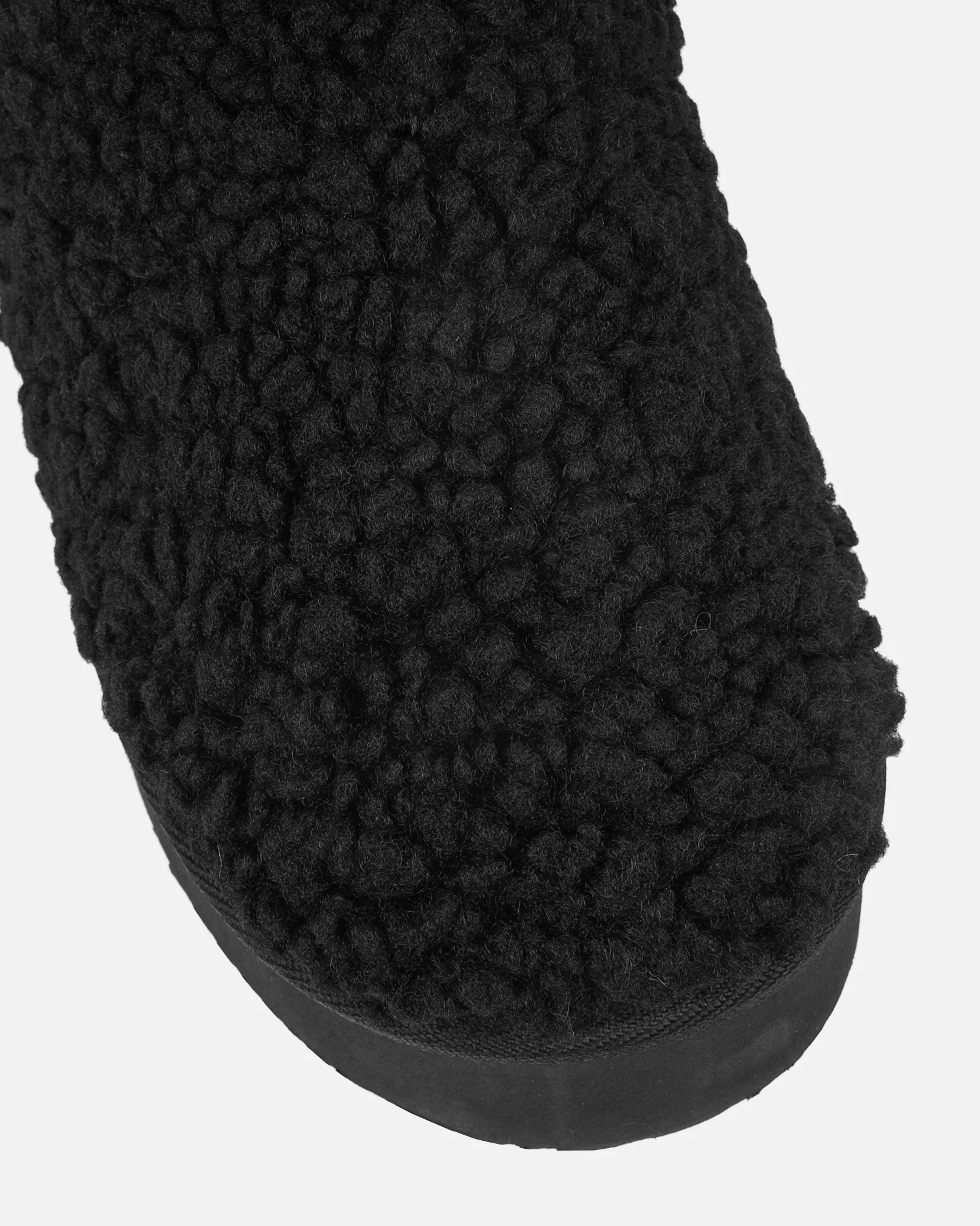 Fleecy Black Borg Flatform Boots - Image 4