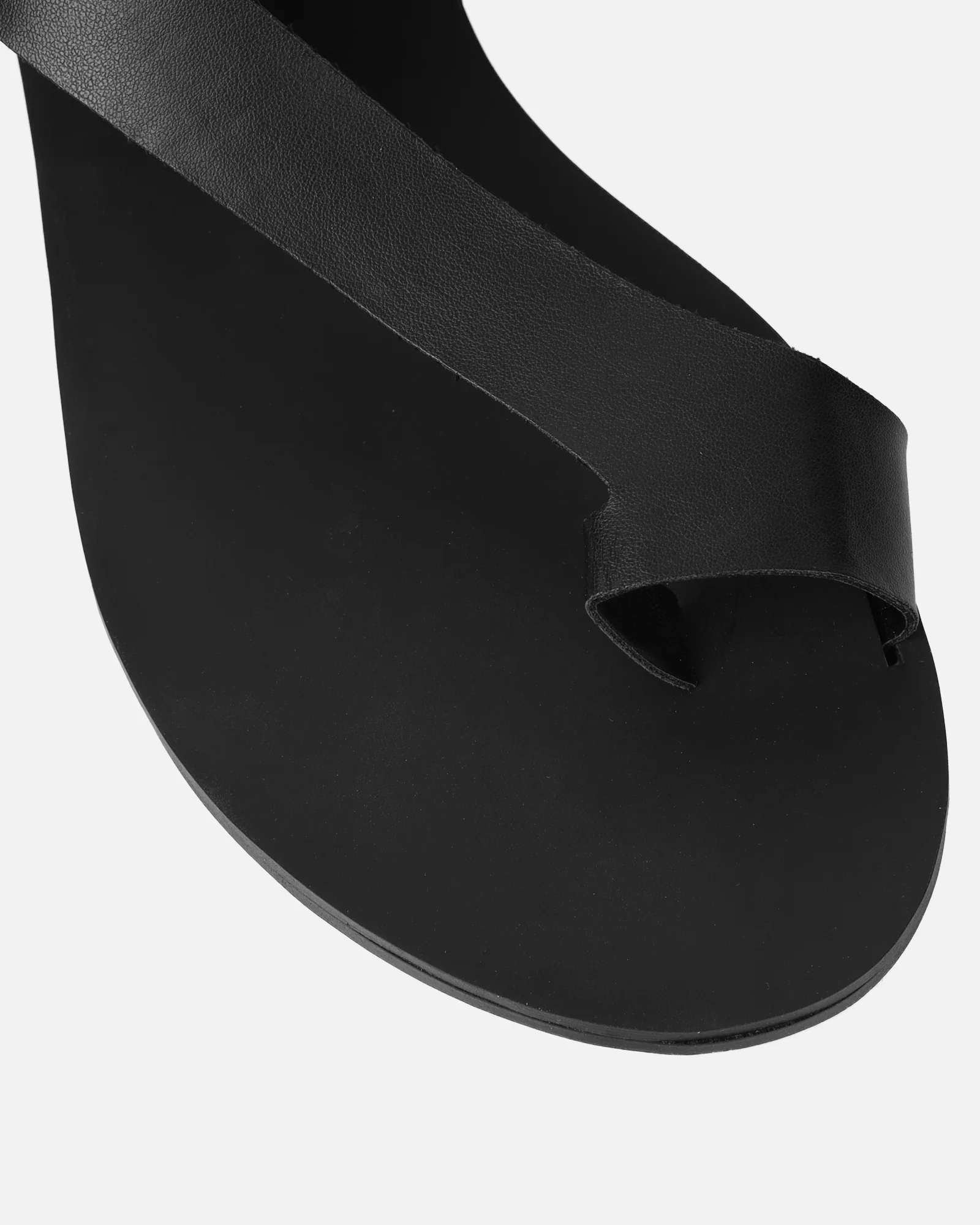 Gypsy Black Toe Loop Flat Sandals - Image 4
