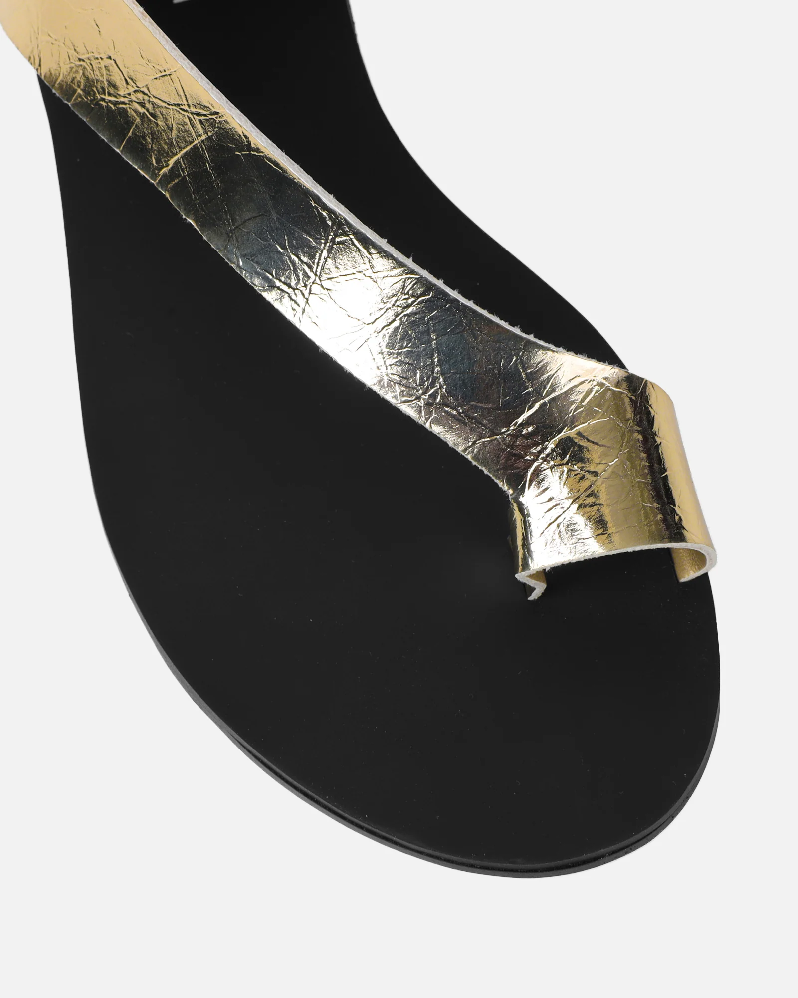 Gypsy Gold Metallic Toe Loop Flat Sandals - Image 4