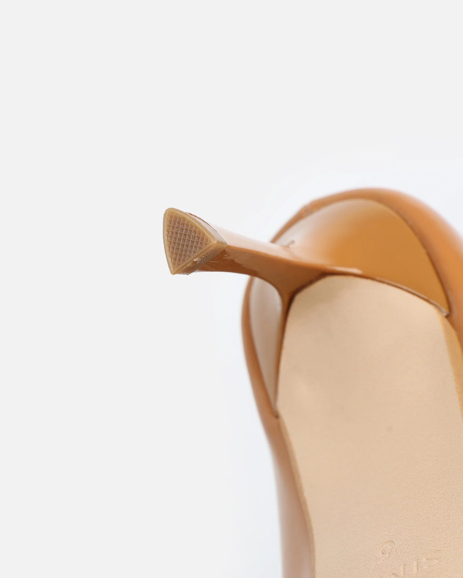 Luka Vintage Tan Low Heeled Court Shoes - Image 3