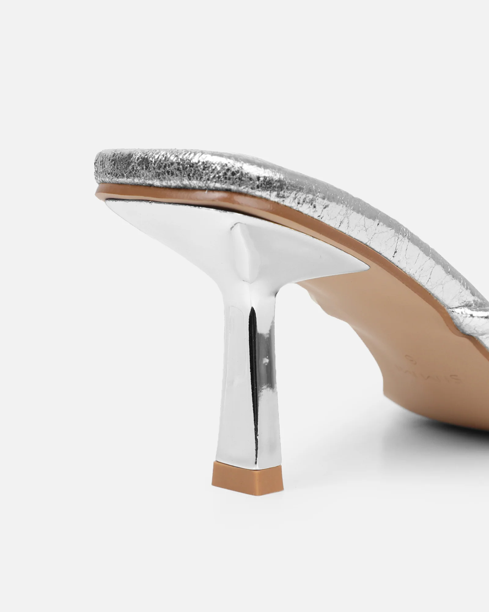 Melba Silver Crackle Padded Toe Post Sandals - Image 3