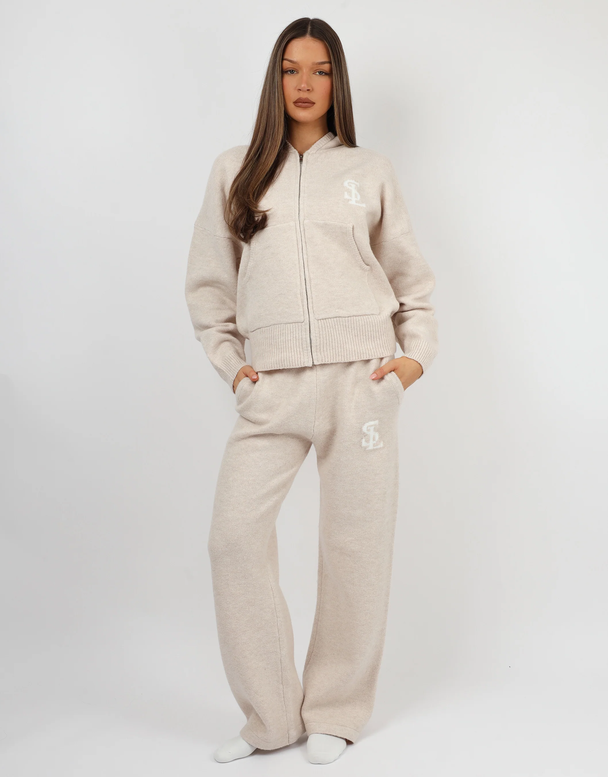 Romy Simmi Studios Chunky Knit Hoodie In Cream - Image 3