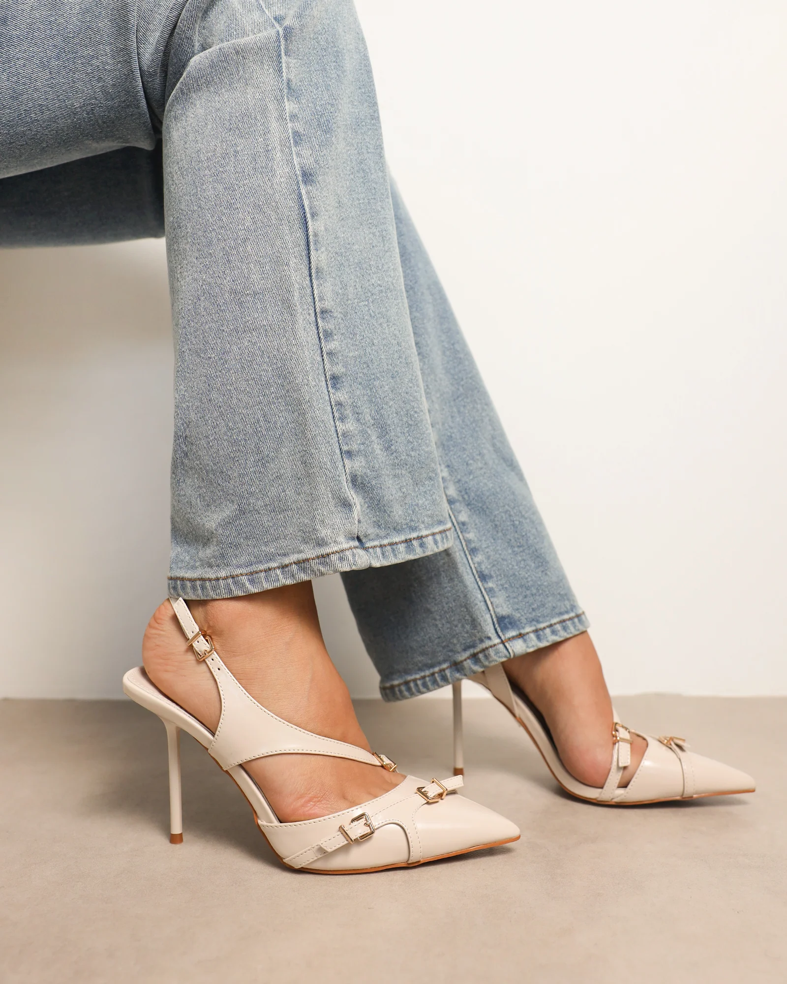 Vale stone box harness detail court shoes - Image 2