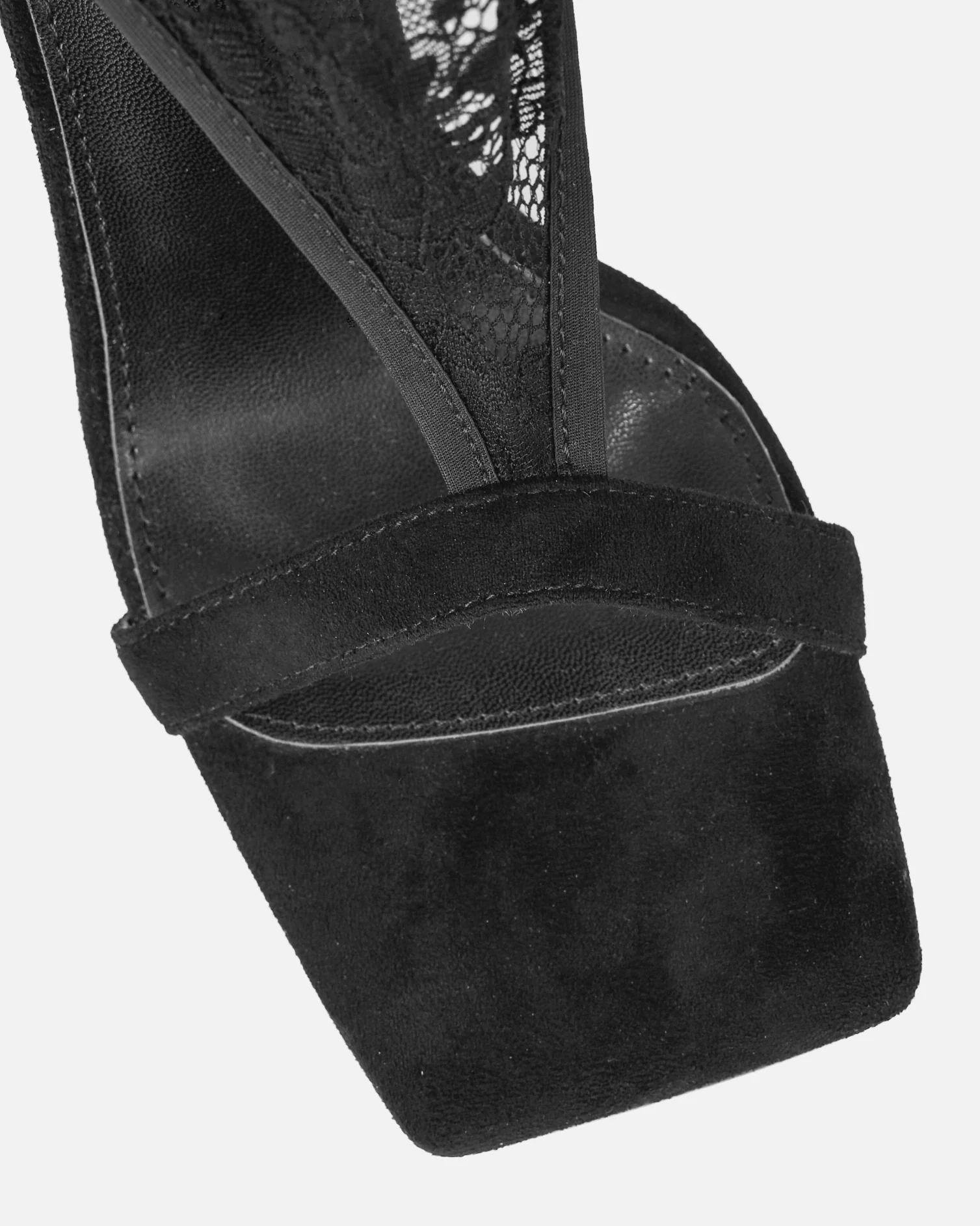 Venya Black Lace Toe Thong Heeled Sandals - Image 4